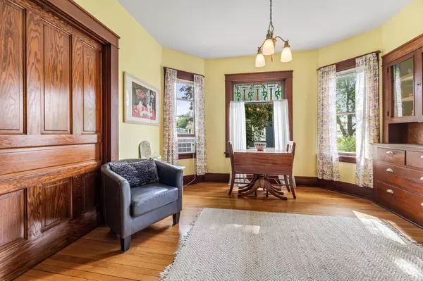 Holmen, WI 54636,206 State STREET