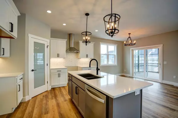 Cottage Grove, WI 53527,413 E School Rd