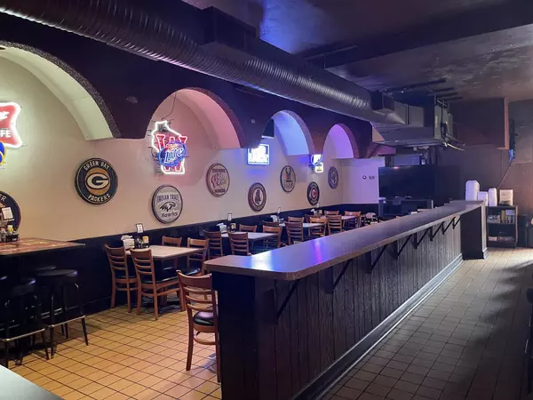 Kenosha, WI 53143,7511 22nd AVENUE