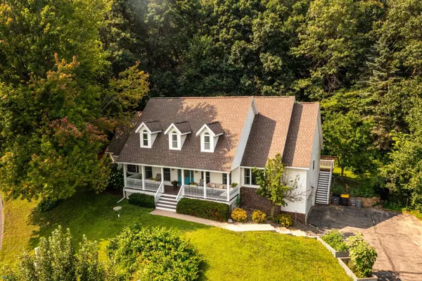 La Crescent, MN 55947,551 Bluff DRIVE