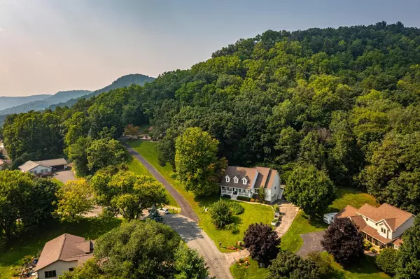 La Crescent, MN 55947,551 Bluff DRIVE