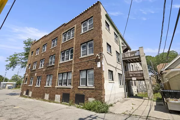 Milwaukee, WI 53206,2613 W Capitol DRIVE