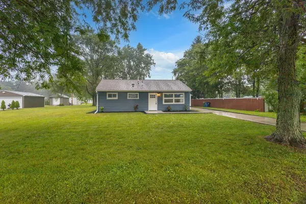 Oak Creek, WI 53154,1404 E Alan ROAD