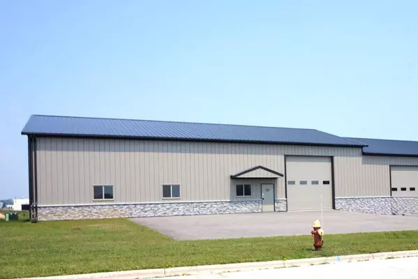 736 Maritime DRIVE #2, Port Washington, WI 53074