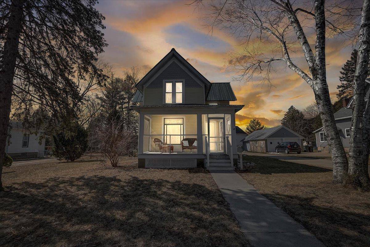 322 E Washington ST, Lake Mills, WI 53551
