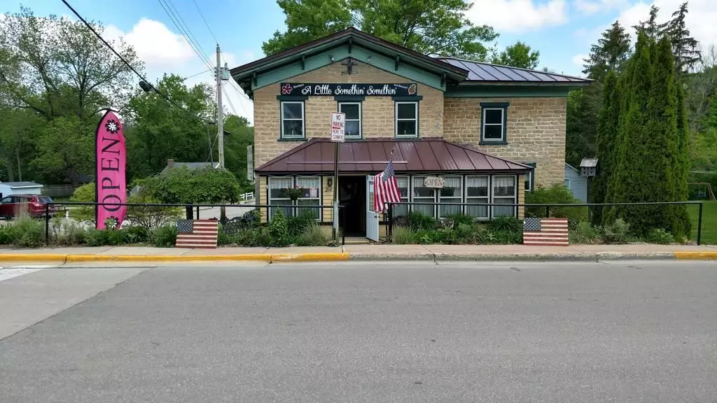 Ripon, WI 54971,214 JEFFERSON ST