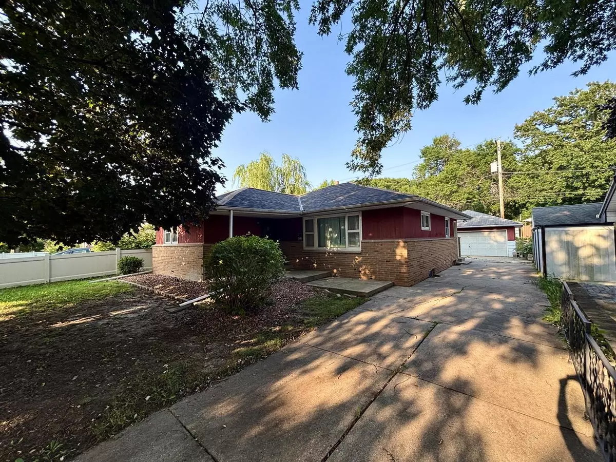 Milwaukee, WI 53220,4034 S 60th STREET