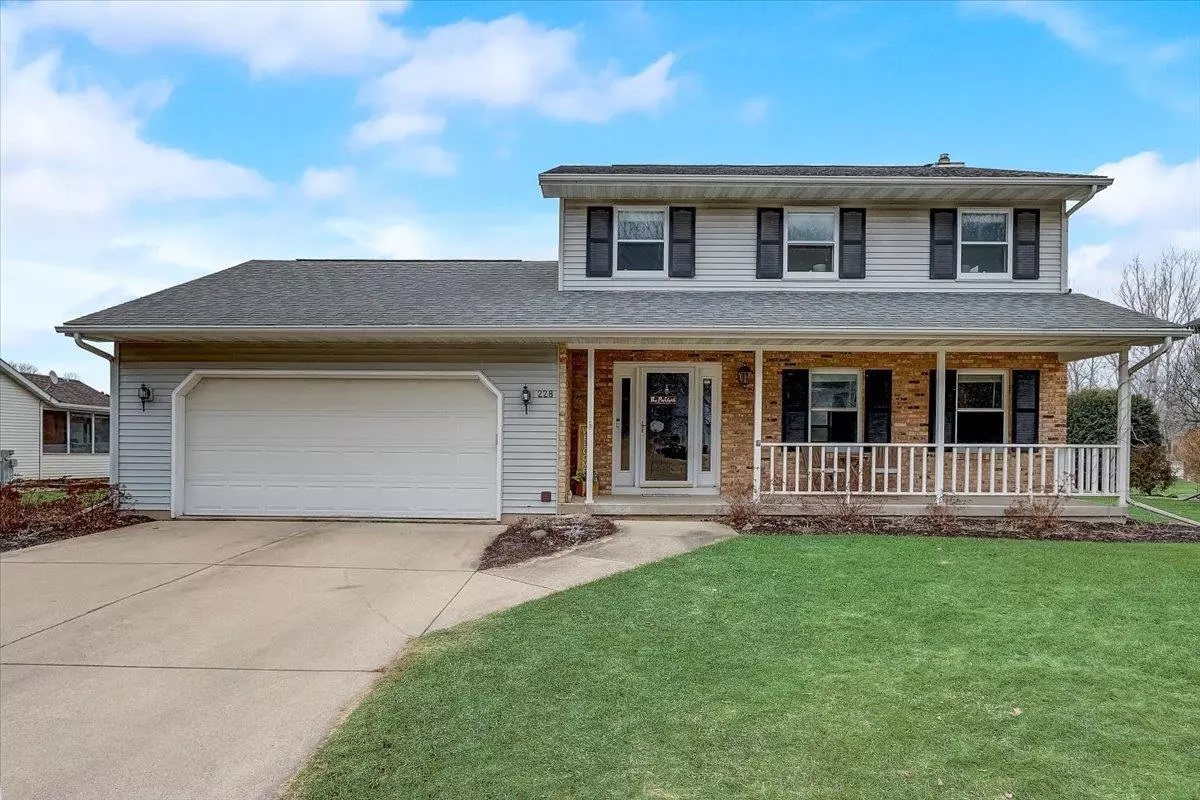 Cottage Grove, WI 53527,228 Yarrow Hill Dr