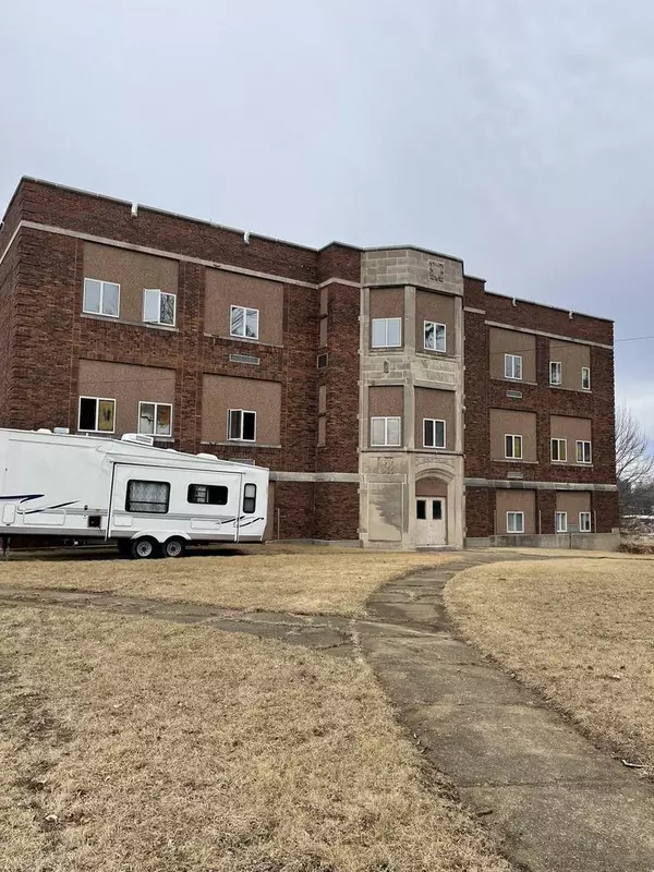 Montfort, WI 53569,301 W Maple St