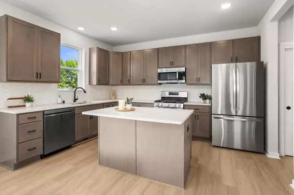 Germantown, WI 53022,W168N10125 Bittersweet TRAIL