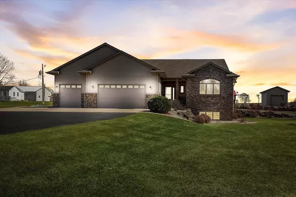 3086 County Road BN, Cottage Grove, WI 53527