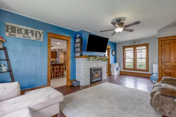 West Salem, WI 54669,220 Youlon STREET N