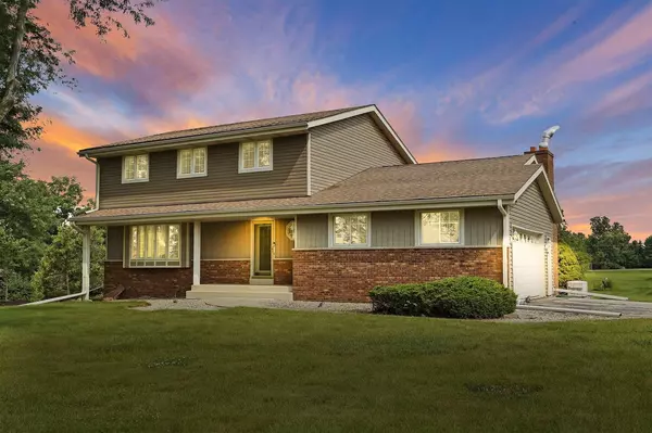 14806 Spring STREET, Union Grove, WI 53182