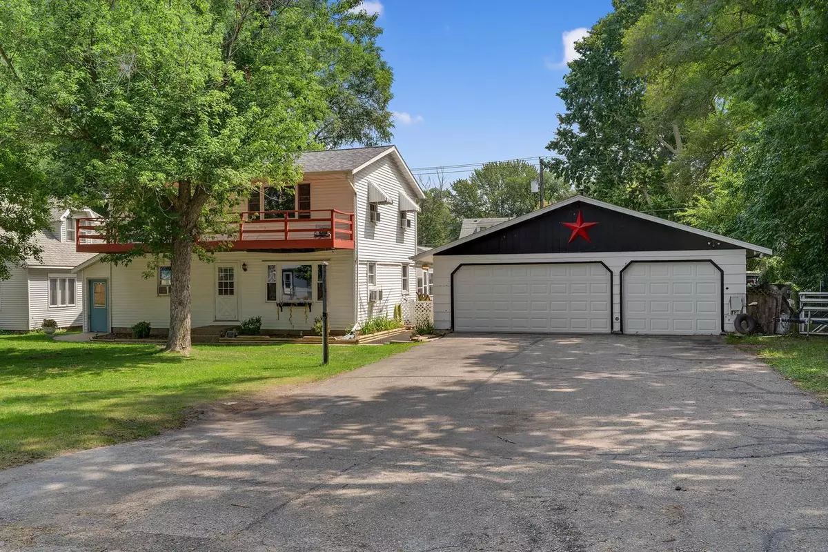 La Crosse, WI 54603,1606 Caroline STREET