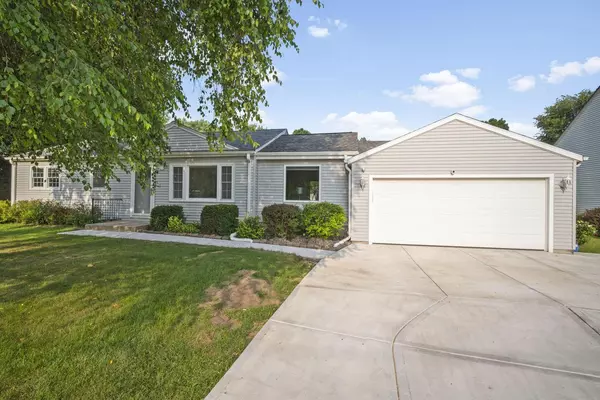 6371 N 118th STREET, Milwaukee, WI 53225