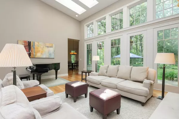 Oconomowoc, WI 53066,S26W35135 Woodstream COURT