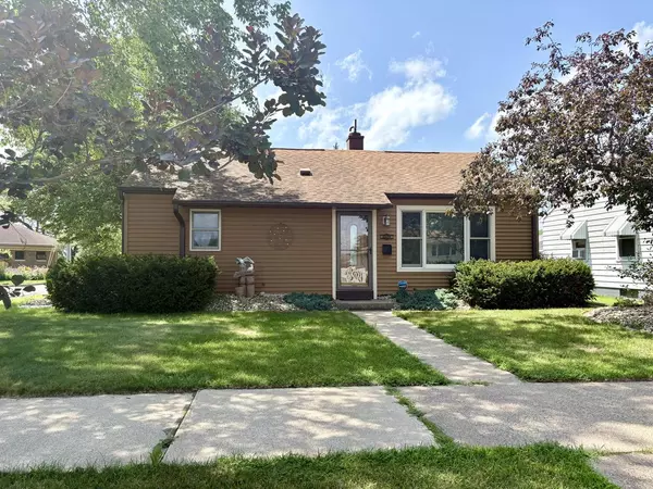 2624 14th STREET S, La Crosse, WI 54601