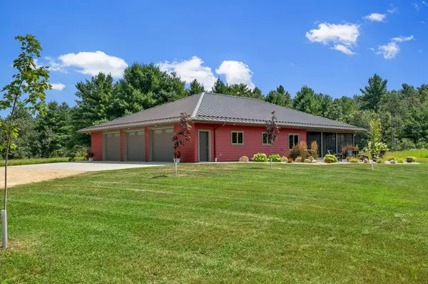 W5929 Baker ROAD, Holmen, WI 54636