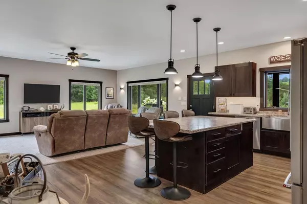 Holmen, WI 54636,W5929 Baker ROAD