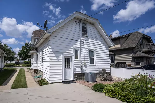 West Milwaukee, WI 53214,1256 S 53rd STREET