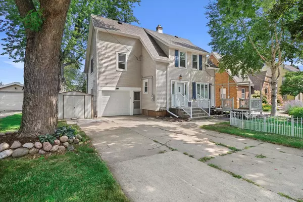 Beaver Dam, WI 53916,612 W Burnett STREET