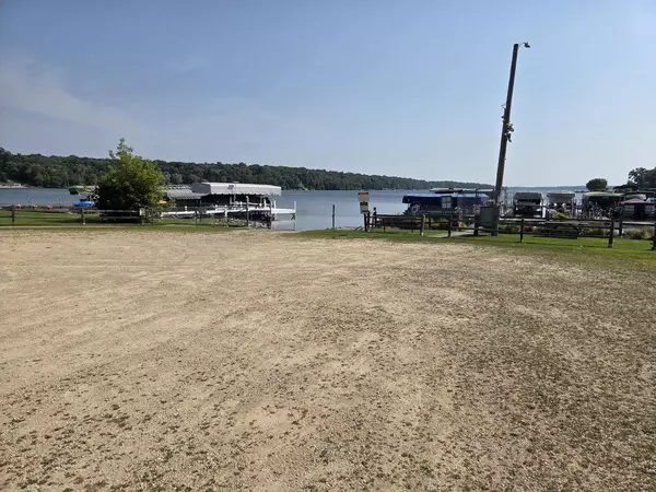 Delavan, WI 53115,4131 Maple DRIVE