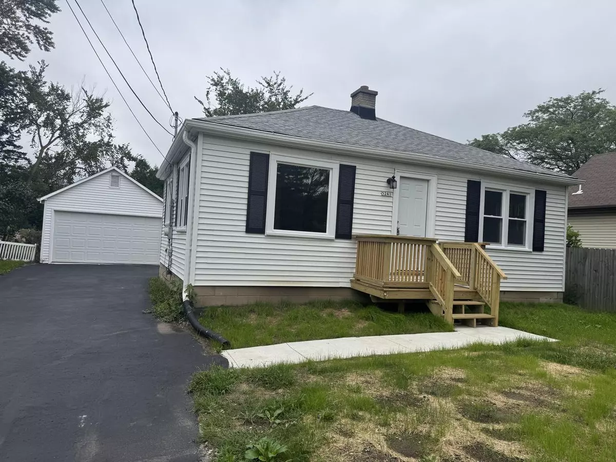 Greenfield, WI 53220,5241 S 51st STREET