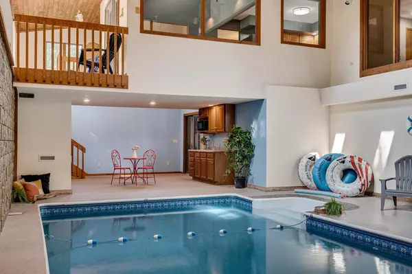 Onalaska, WI 54650,1009 Sunrise COURT