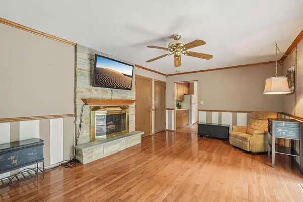 Saukville, WI 53080,671 W Dekora STREET