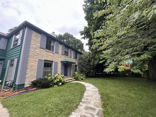 77 Woodland AVENUE, Fond Du Lac, WI 54935