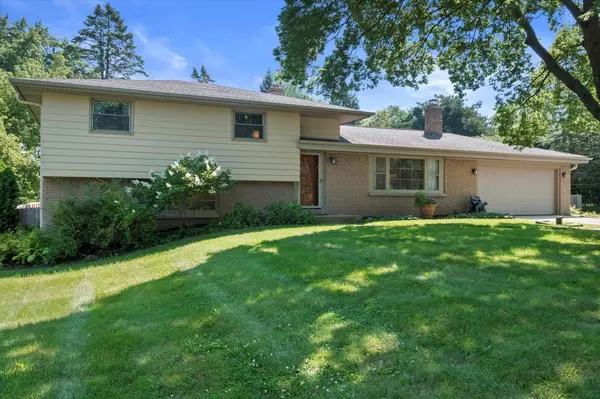 11630 N Riverland ROAD, Mequon, WI 53092