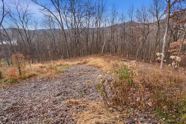 850 CRESTWOOD LANE, Onalaska, WI 54650