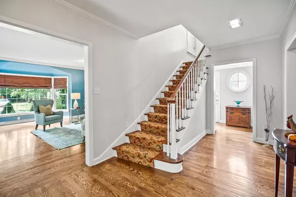 Shorewood, WI 53211,3954 N Harcourt PLACE