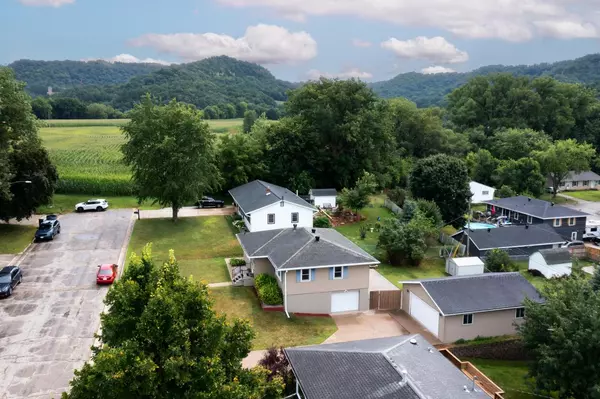 La Crosse, WI 54601,4220 Riverview DRIVE