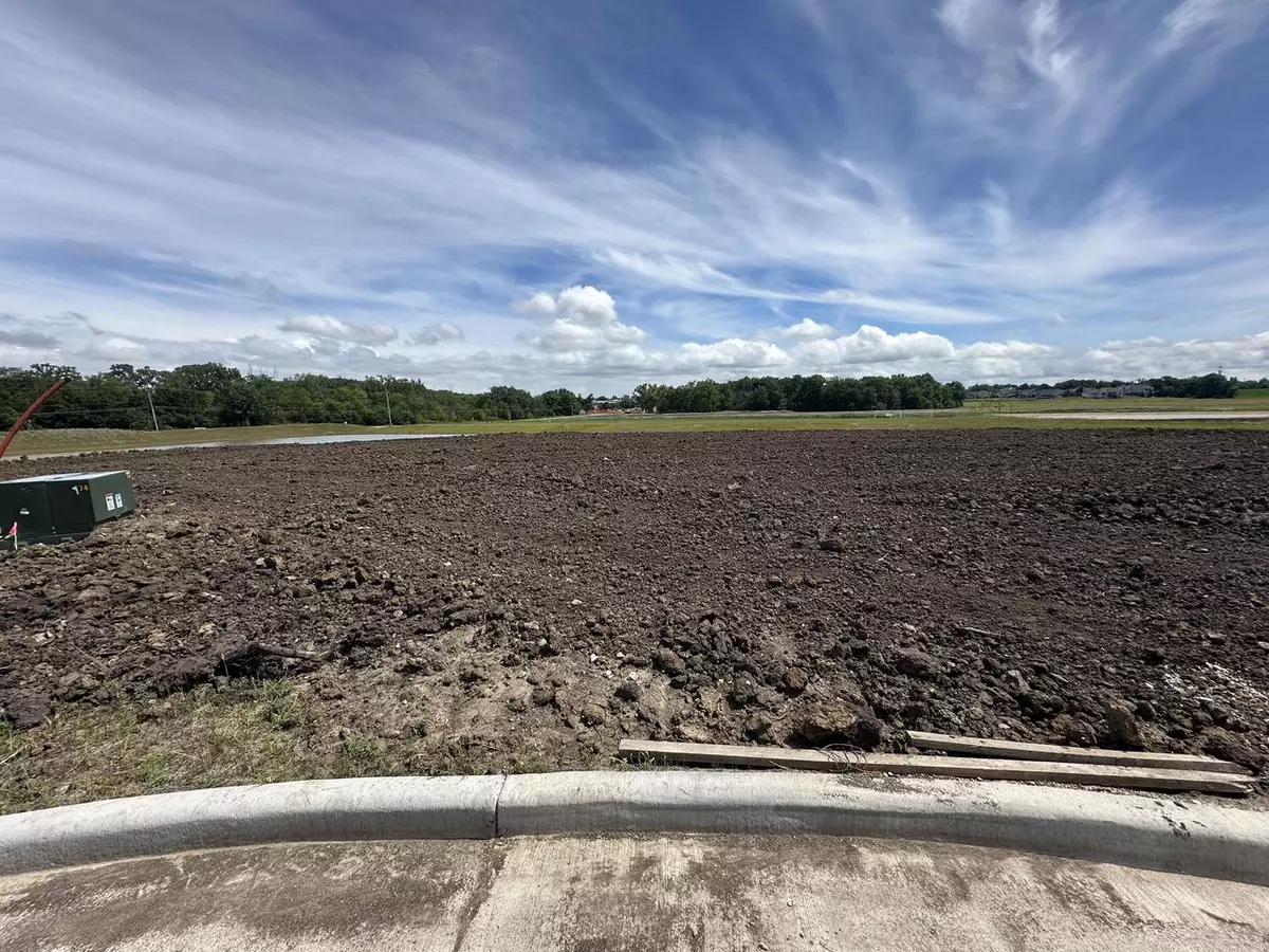 New Berlin, WI 53151,Lt10 NORBERT COURT