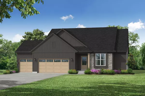 652 Mary WAY, Slinger, WI 53086