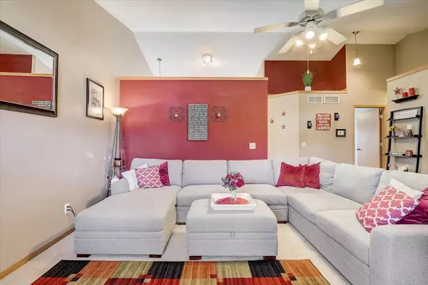 Cottage Grove, WI 53527,124 W Windsor Ave