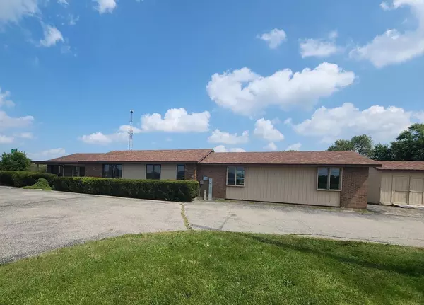 205 County Road H, Elkhorn, WI 53121