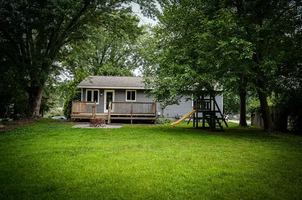 Holmen, WI 54636,1523 Sand Lake ROAD