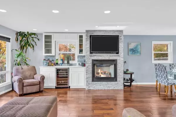 Elkhorn, WI 53121,W5737 North DRIVE