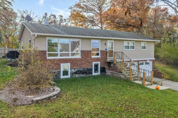 Elkhorn, WI 53121,W5737 North DRIVE