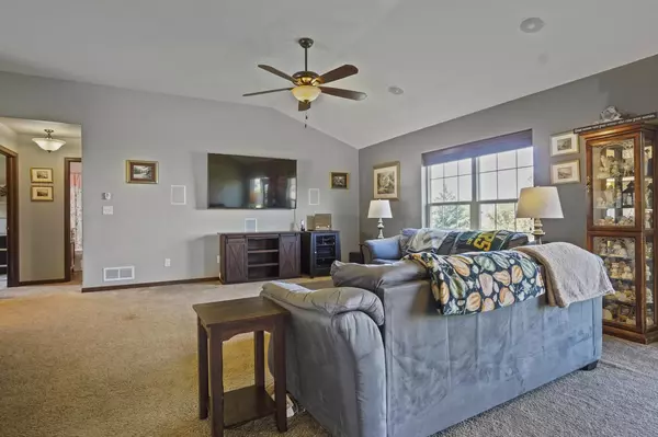 Slinger, WI 53086,565 Lambert DRIVE