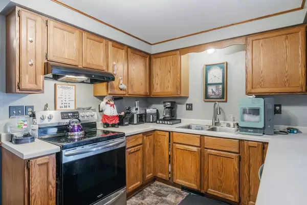 West Bend, WI 53090,3218 Windsor PLACE