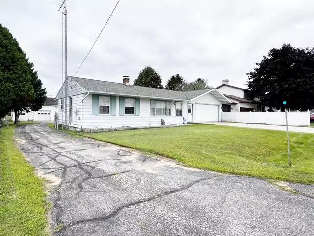 Two Rivers, WI 54241,3305 Whistle LANE