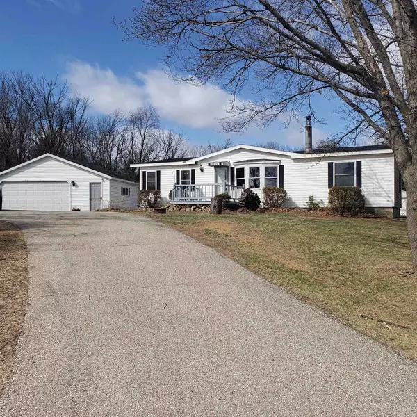 N4805 11th Dr, Montello, WI 53949