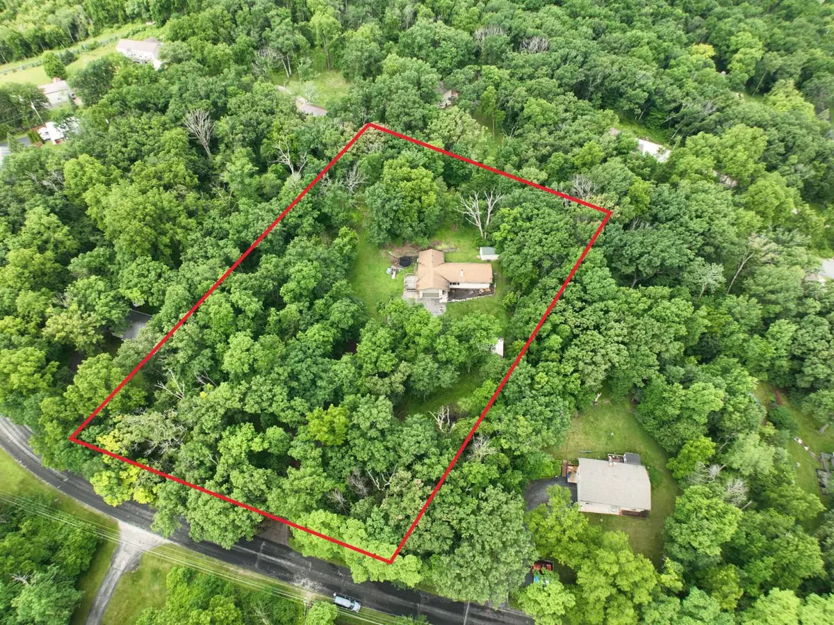 Burlington, WI 53105,N6089 Lyons ROAD