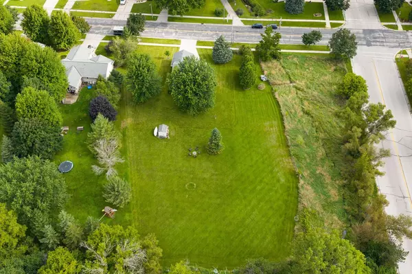 West Bend, WI 53090,1803 Jefferson STREET