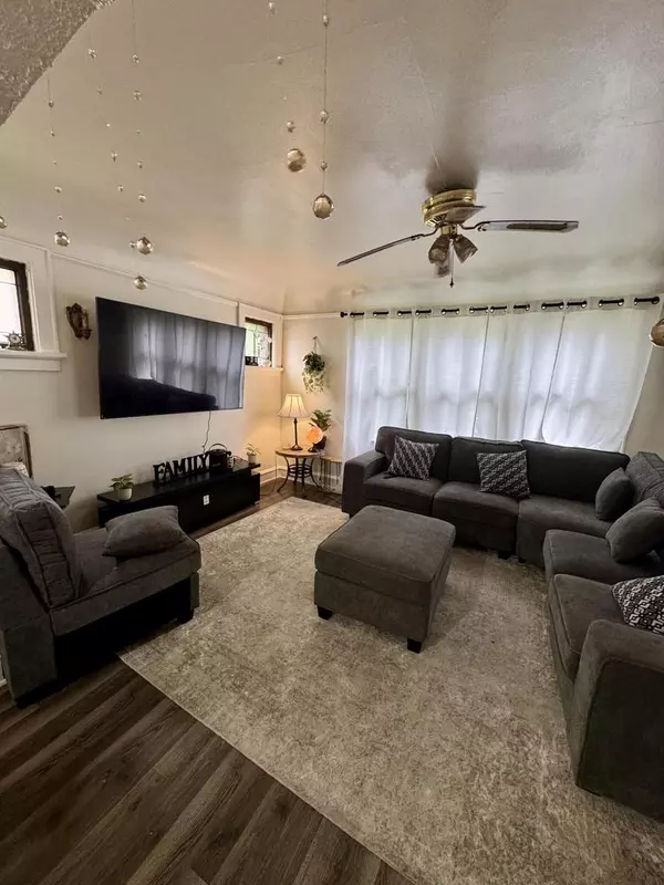 Milwaukee, WI 53210,2824 N 54th STREET #A