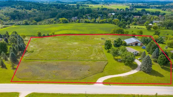 Kewaskum, WI 53040,W1242 County Road S