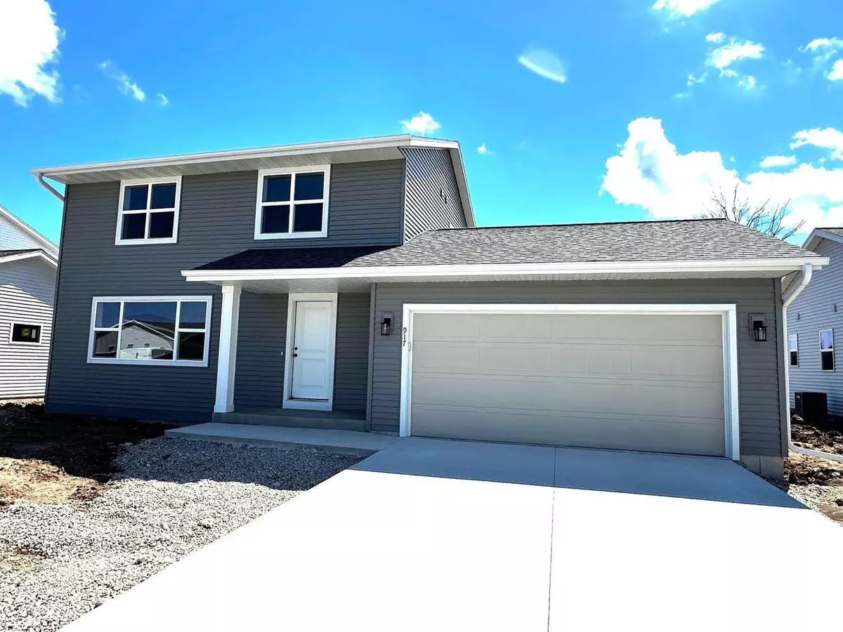 Sheboygan Falls, WI 53085,917 Sully WAY